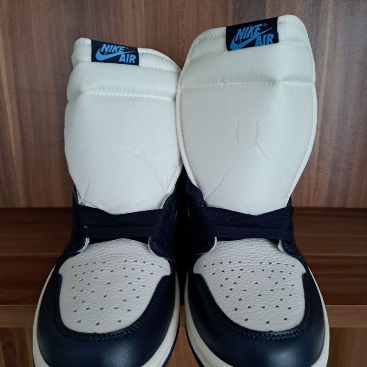Nike Air Jordan 1 Obsidian