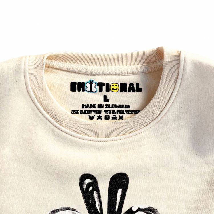 Emotional Daydreamer crewneck (natural)